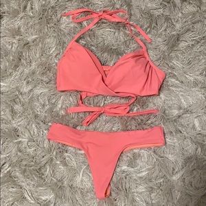 Kenneth Cole Wrap halter set